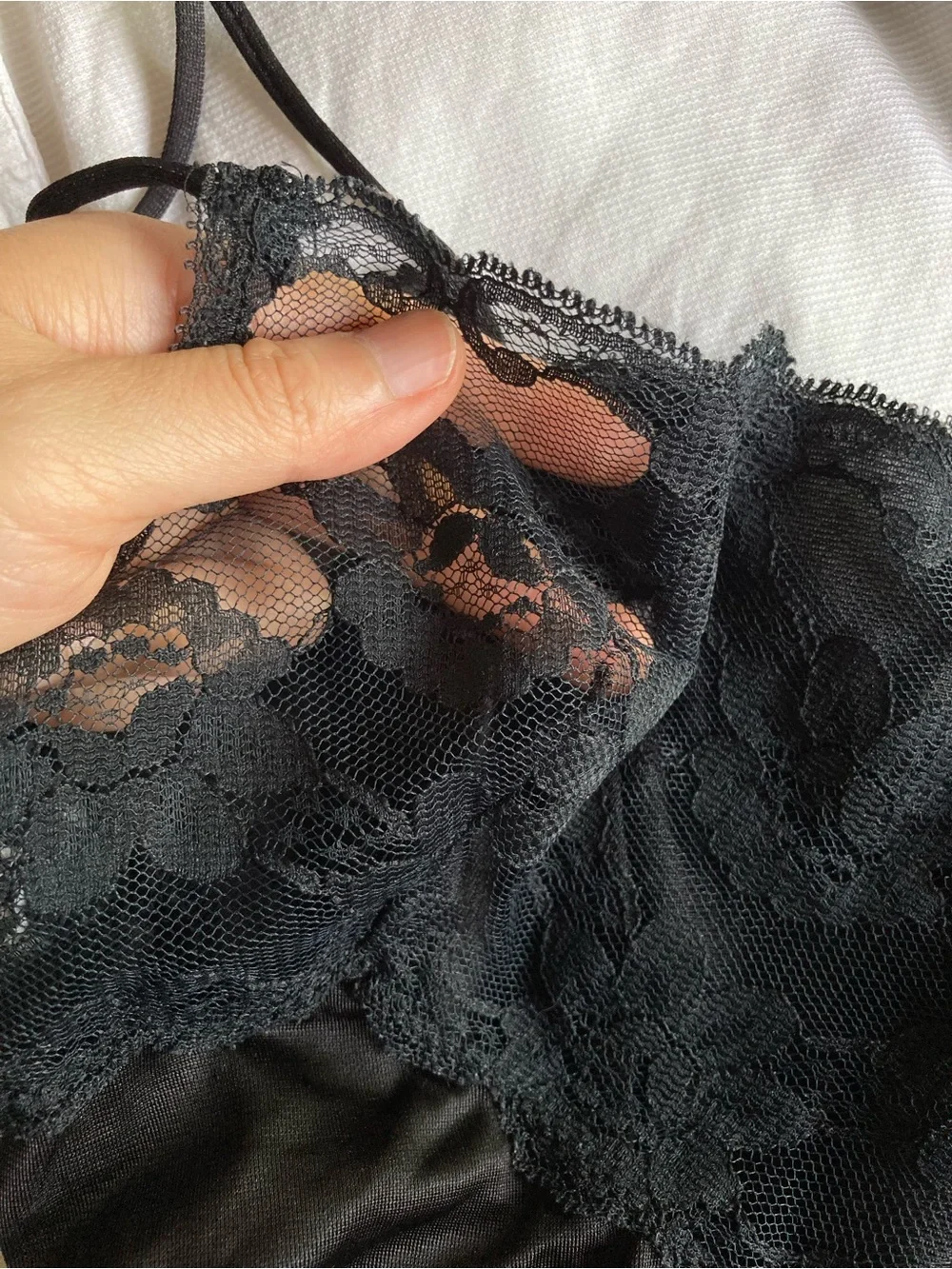 Vintage Kayser Black Lace Trim Satin Chemise - Women's Intimates Size Small - Picture 7 of 7